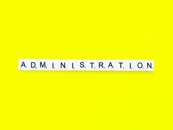 Quelles sont les démarches administratives à suivre lors de l'achat d'un véhicule d'occasion ?